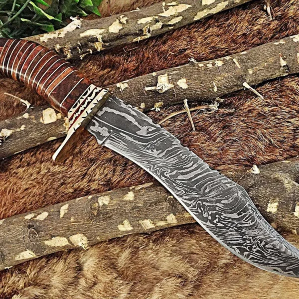 12.5" Hand Forged Damascus Hunting Bowie Knife
